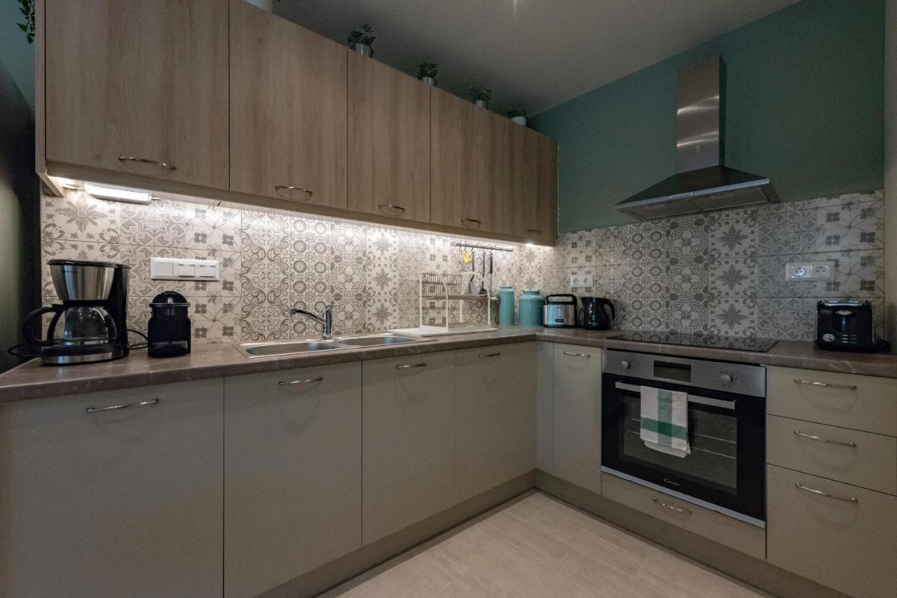 Linas Home - Kalamata Mediterranean Villas エクステリア 写真