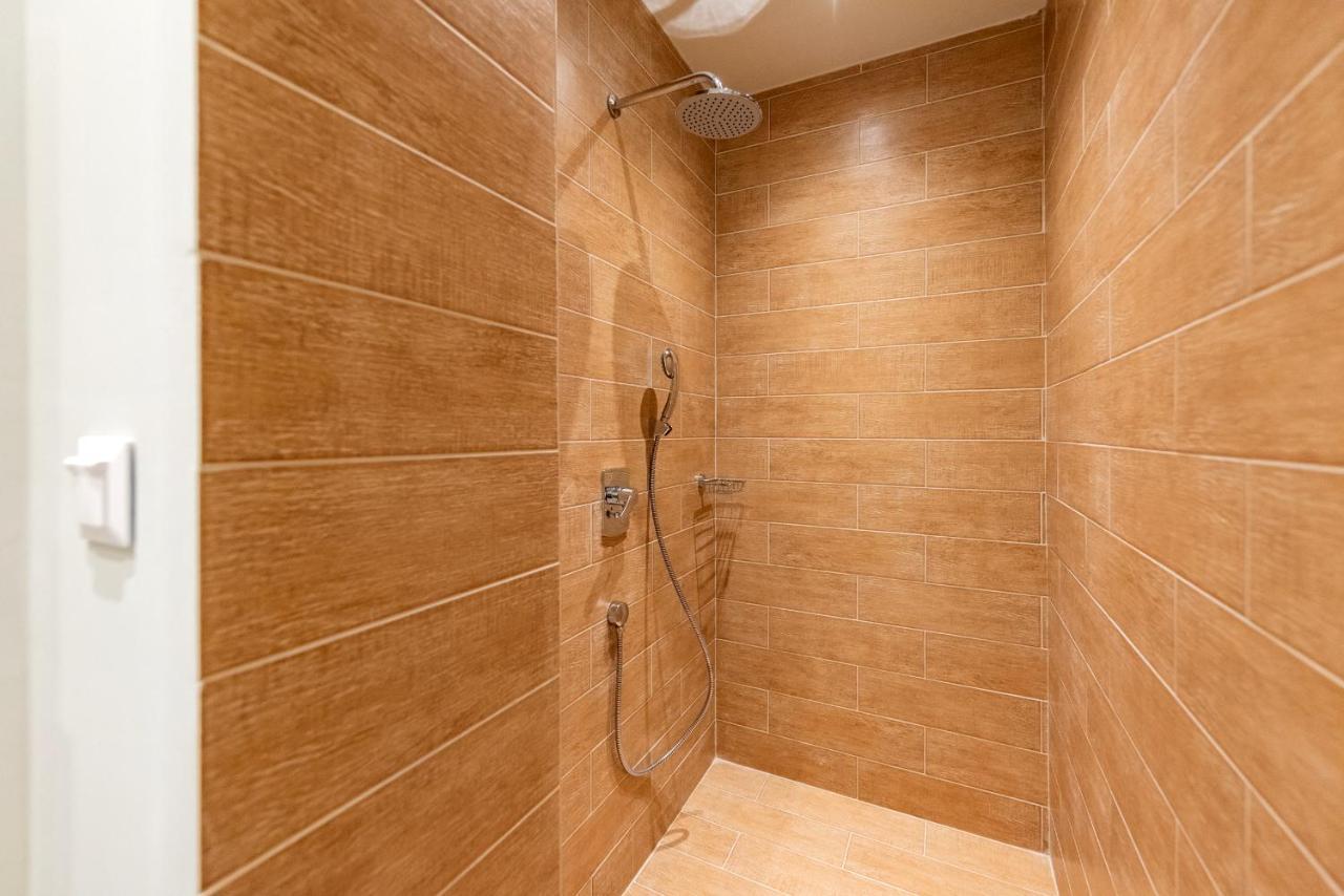 Linas Home - Kalamata Mediterranean Villas エクステリア 写真