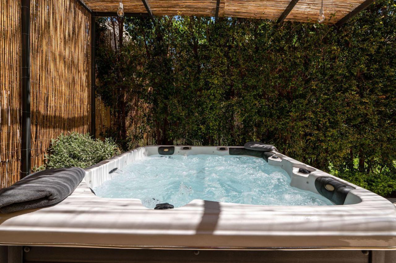 Linas Home - Kalamata Mediterranean Villas エクステリア 写真