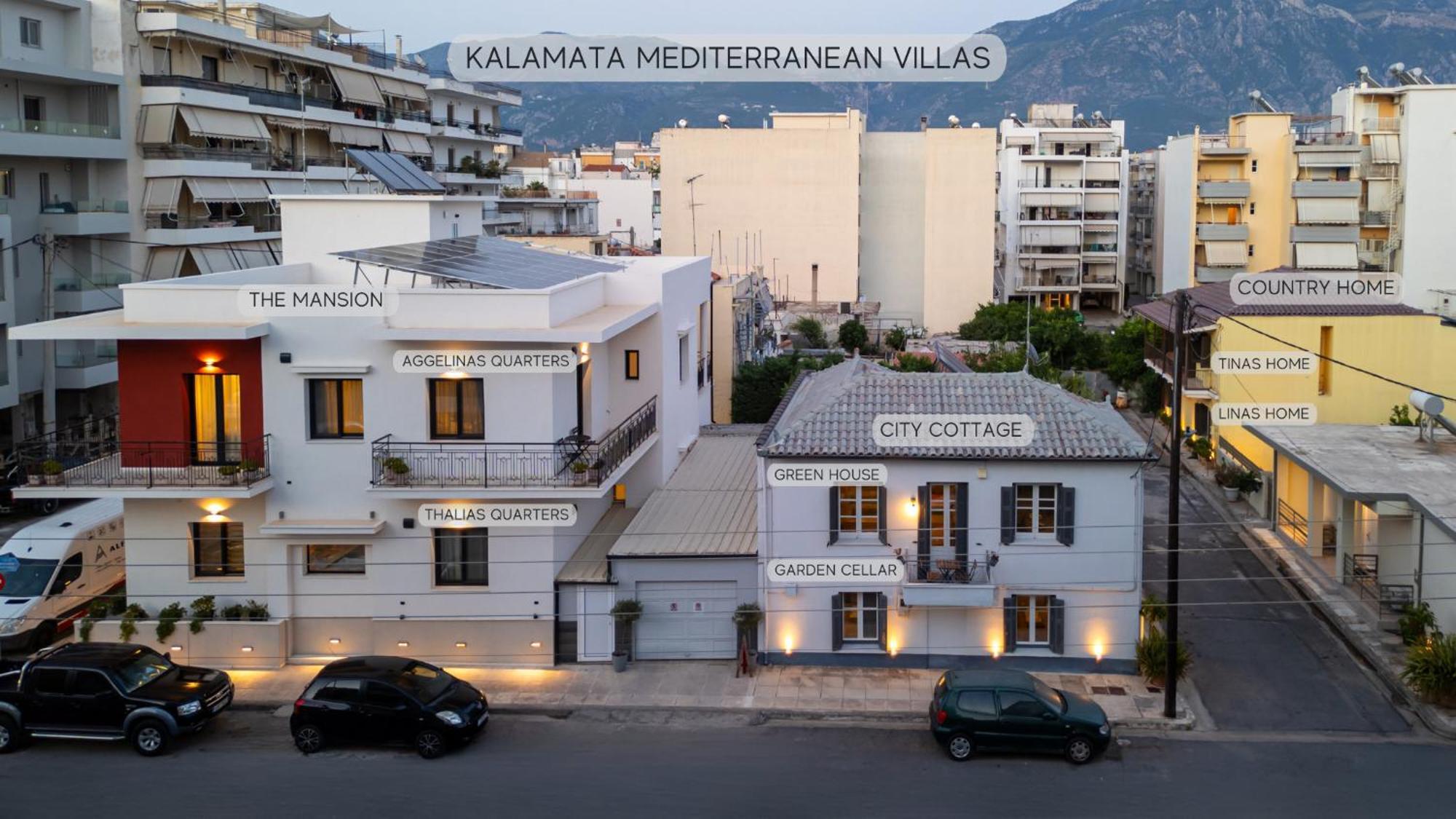 Linas Home - Kalamata Mediterranean Villas エクステリア 写真
